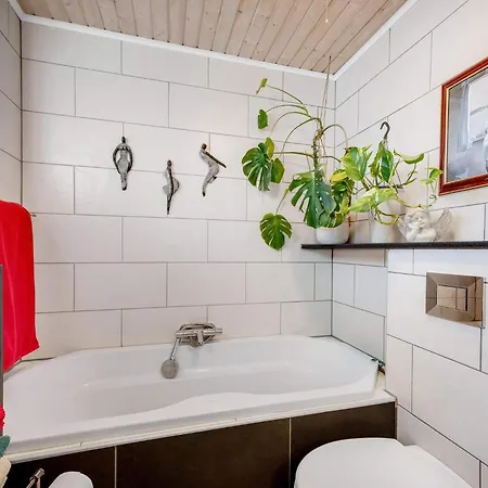 4 Star In Feriehus Løkken