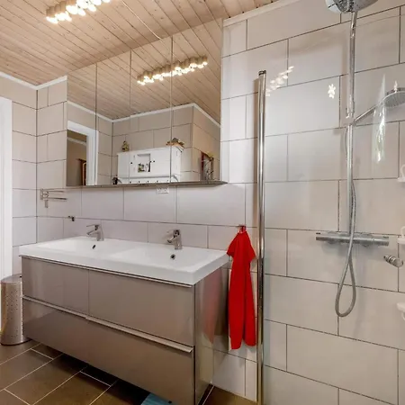 4 Star In Feriehus Løkken